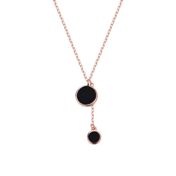 "Eclipse Elegance" Necklace: The Shine of 925 Silver with Discreet Luxury