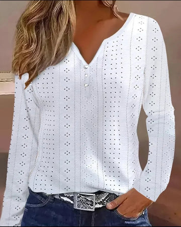 "Spring Knitting" Blouse: Lightweight Knitting Comfort with a Sophisticated Hollow Touch